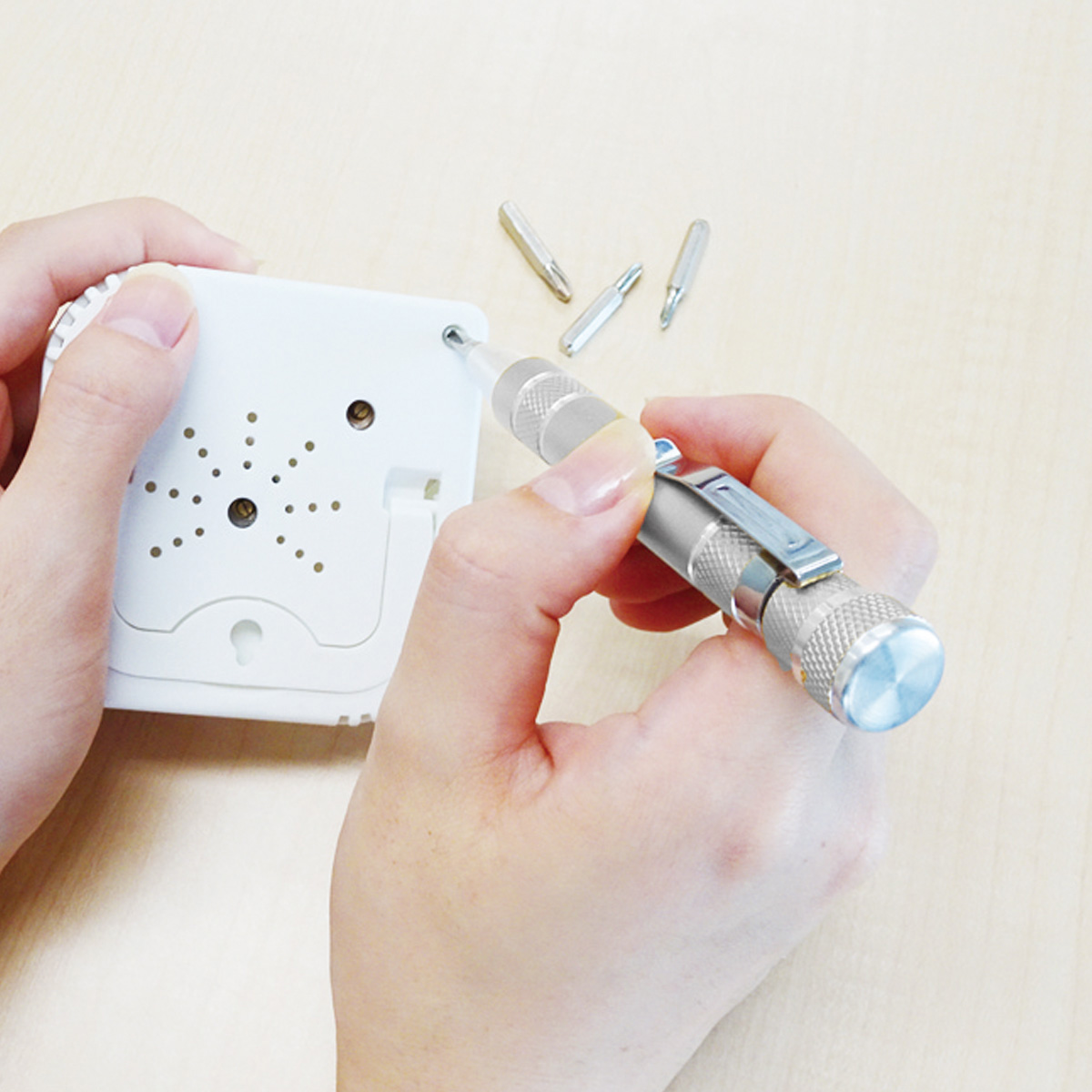 銀色の工具ペン　6147SL