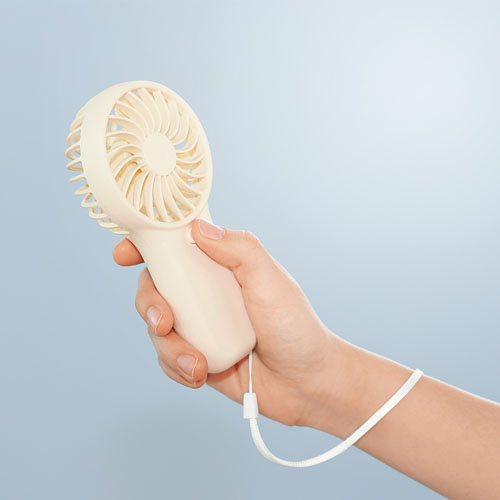 ポータブルハンディファン（ハンドストラップ付き） 261013