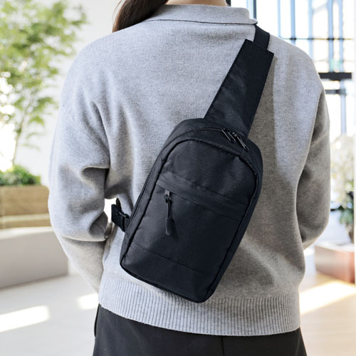 ファスナーポケット付きワンショルダーバッグ 263012