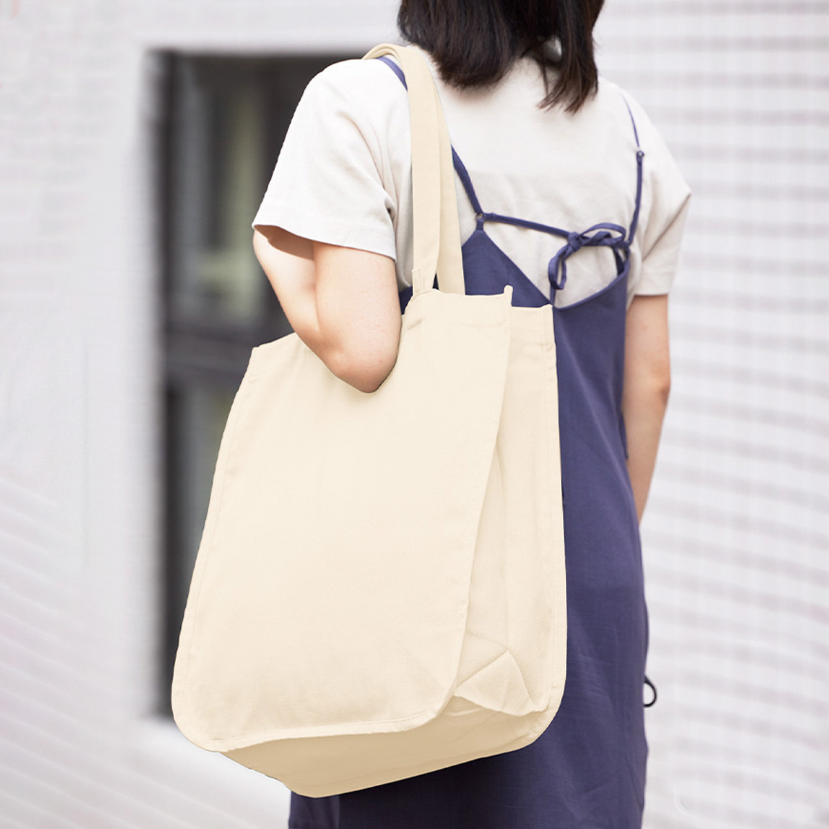 キャンバスホリデースクエアトート仕切りポケット付ver.2　ナチュラル TR-1343-008