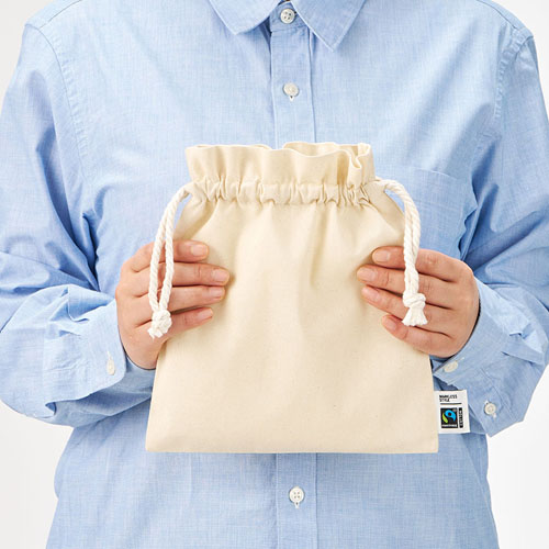 フェアトレードコットンフリル巾着（M）　ナチュラル TP-0049-008