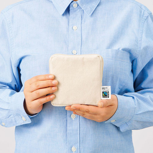 フェアトレードコットンスリムスクエアポーチ（S）　ナチュラル TP-0050-008